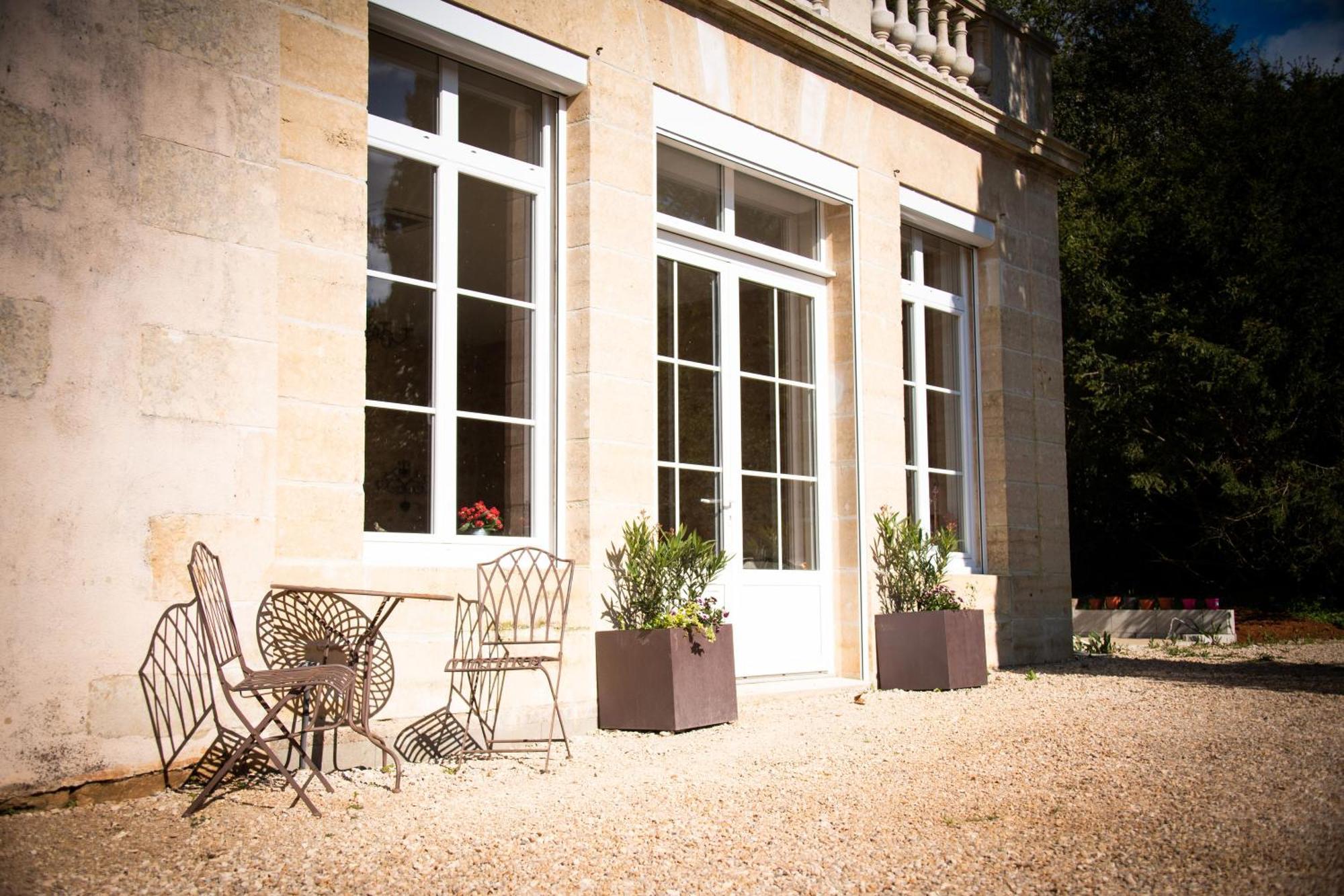 مبيت وإفطار Sanxay Domaine De La Briouse المظهر الخارجي الصورة